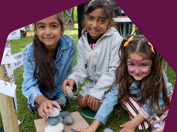 Southway 1080X Sq Website Images [3 Girls]
