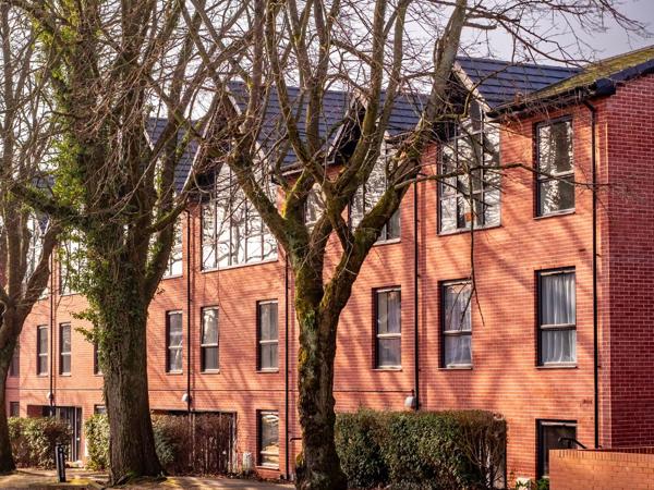 Brickfields, Ashton